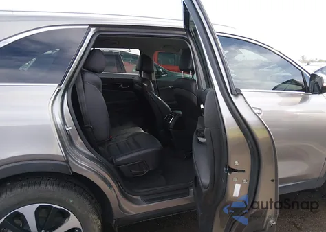 2017 Kia Sorento 2.0T Ex from USA, damaged, VIN 5XYPH4A19HG205330